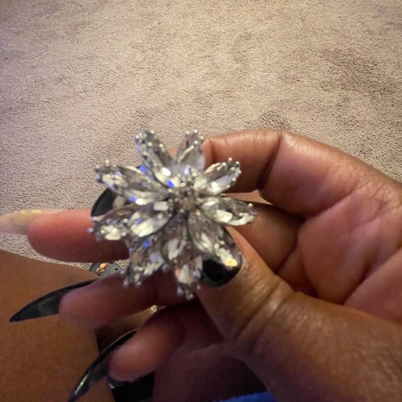 Silver “Starburst” Ring - Picture 2 of 7